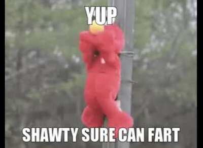 I wanna suck the fart outta dat ass🥵