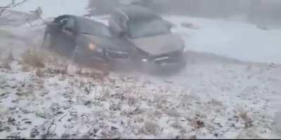 40+ vehicle pileup on I-81 in Schuylkill county, PA due to snow & fog, 2022-03-28