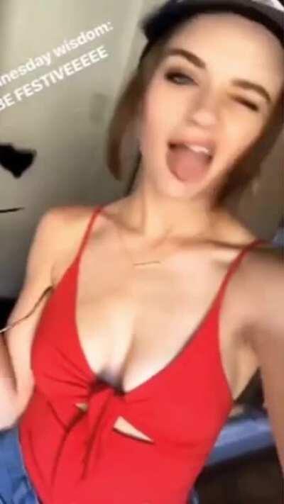 Joey King