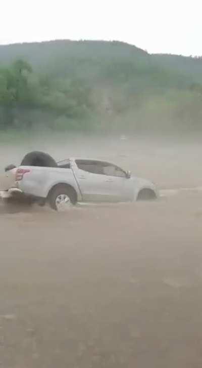 Idiot + Truck + Flood