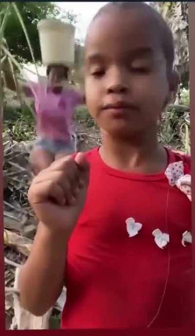 MoTHeR DiE DuRiNG HeR DauGHTeR's BrOADcAstING