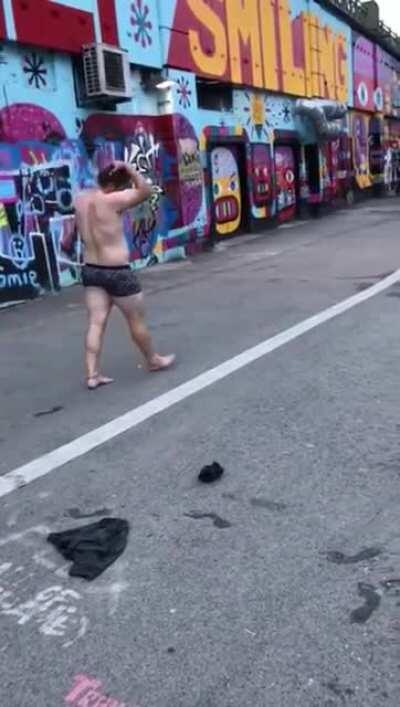 Perfectly executed graceful parkour jump