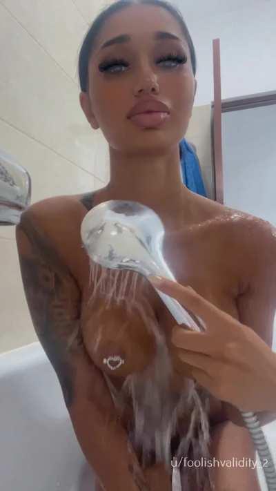 Would you clap those cheeks?