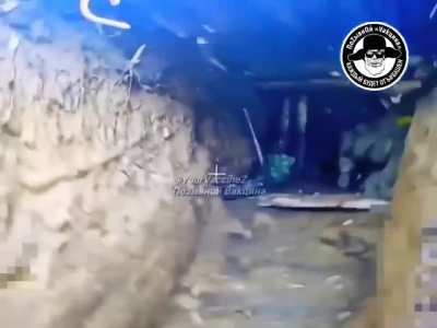 RU POV Fiber optic drone hits Ukrainians at point blank range.