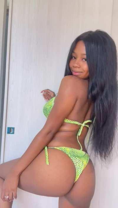 I know where my body weight is located [f]