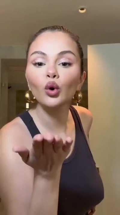 Such an inviting mouth