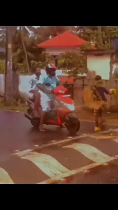 title dusra template lene gaya hai