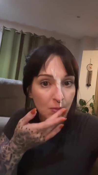 I’m just a happy little toaster strudel 🥰