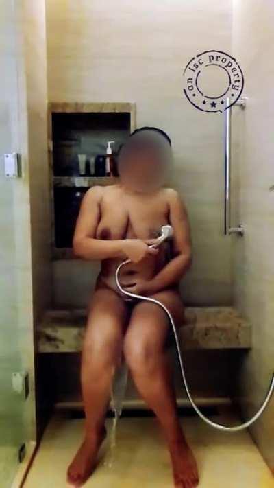 Cleaning up a[f]ter a Wet and Wild session