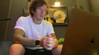 A thing from the never-ending mv :)