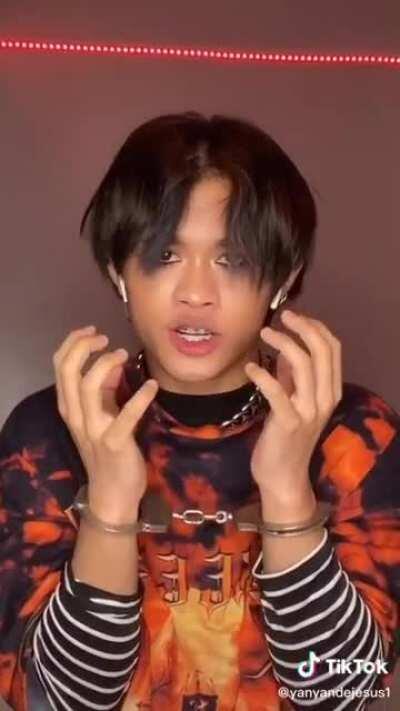 Glad to be alive in this time of fantastic TikToks