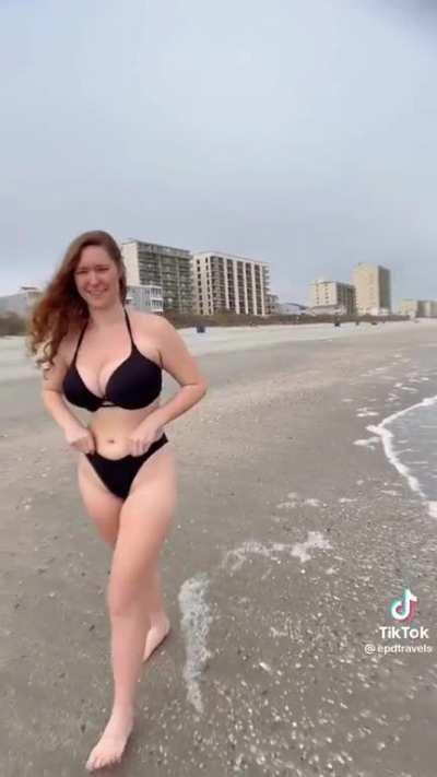 EPDtravels big tits in a bikini