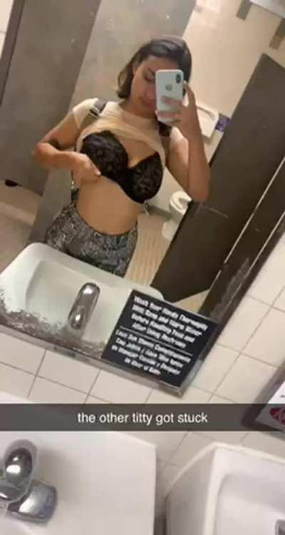 Hello Reddit from school bathroom!