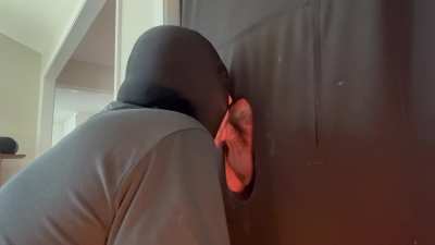 29M Austin, Clean, Discreet, Professional. Didn't take this stud long to get hard and start working my throat. 