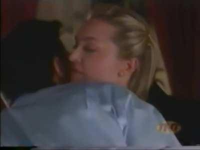 Elisabeth Röhm Verbal and Squeezes a Man’s Balls in Bull 1x3 (2000)