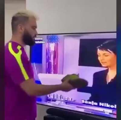 Poor news anchors just trying to do their job