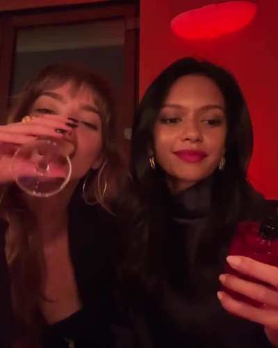 Drinks and perfume with friends in Sydney 