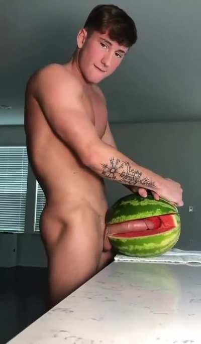 Is he straight or gay? What do you think?