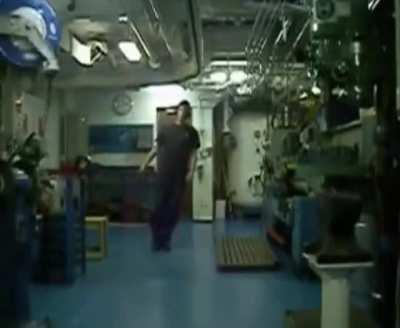 What it's like to walk on a ship while it's being rocked by strong waves.