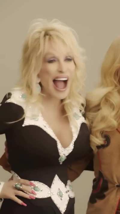 'when 2 short n’ sweet girls walk into a recording studio' [From Instagram, February 2025]