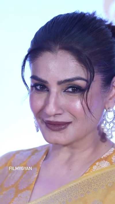 Raveena Mommy Horny lusty expression s