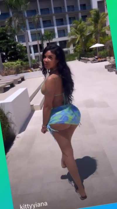 Witcho Fine Azz 👀