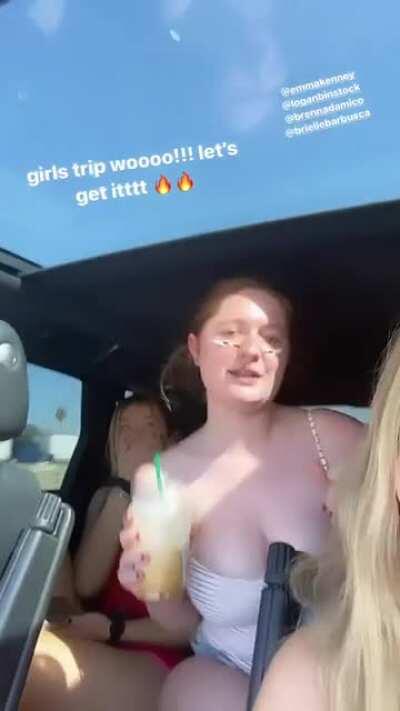 Tits singing