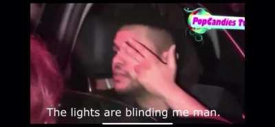 Ooooooooo I’m blinded by the lightsssss 💡 ( I didn’t make this but I had to reshare this meme 😂)