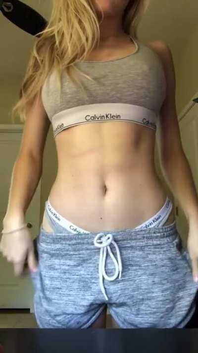 [F] Do y'all like my matching set?