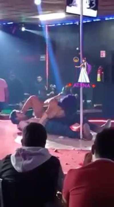 Beer Fountain 🍺💦