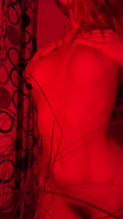 I’m bringing thick redhead vibes, hotter than you can handle