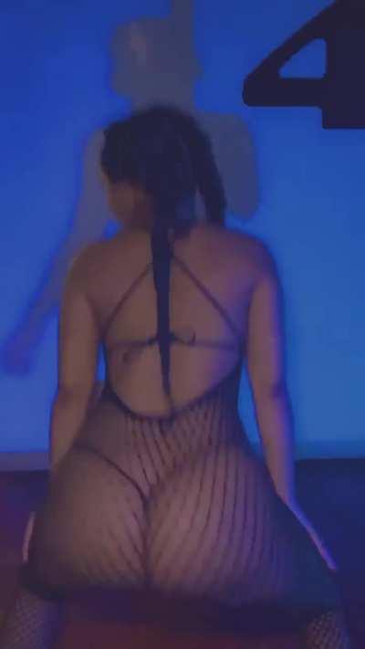 Big ole booty🤪✨