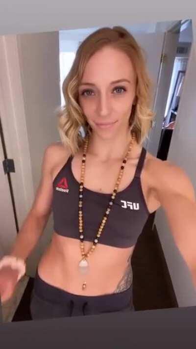 UFC fighter Emily Whitmire
