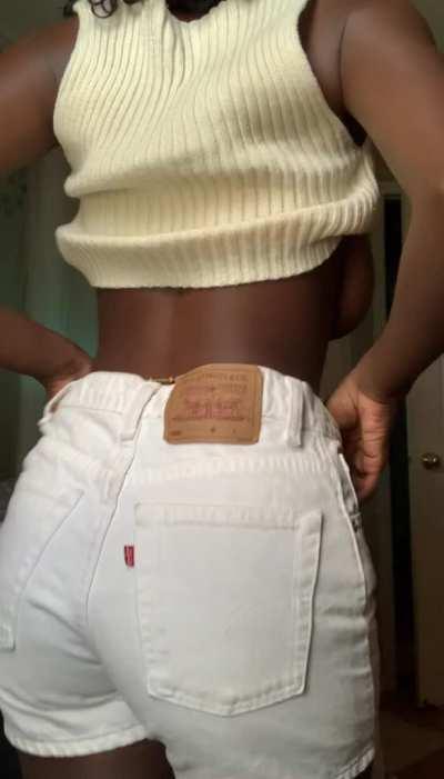 Make me happy and fill me with cum please ;)