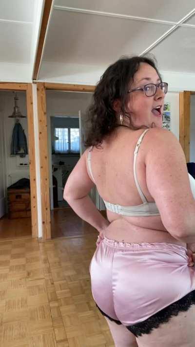 You can come inside me if you let me sit on your face first