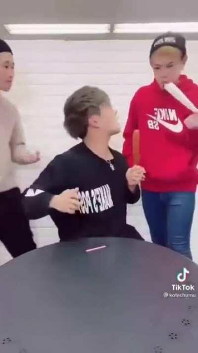 who in fucks name looked at this and thought 'fuck yeah this is fire let's post this shit!'