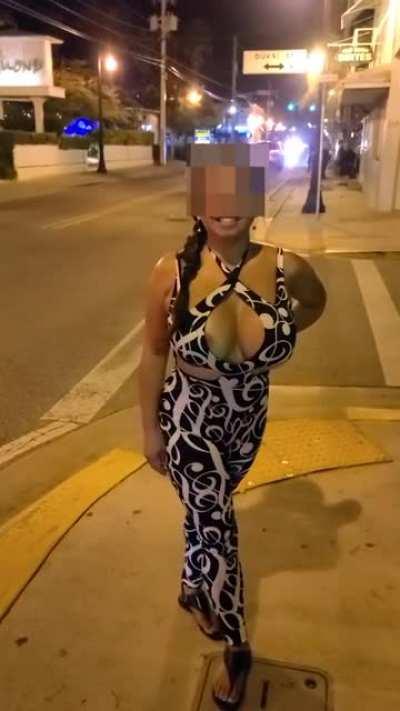 Having a Desi wardrobe malfunction on the sidewalk...oops