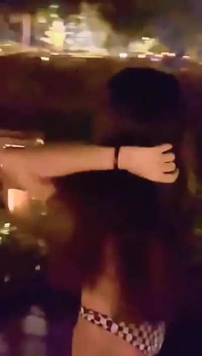 Ameesha ji ke saksath G@@ndd ke Darshan free mei 😱😱 marjao ab sab hilaa hilaaa ke 🤣🤣👊💦💦💦💦💦