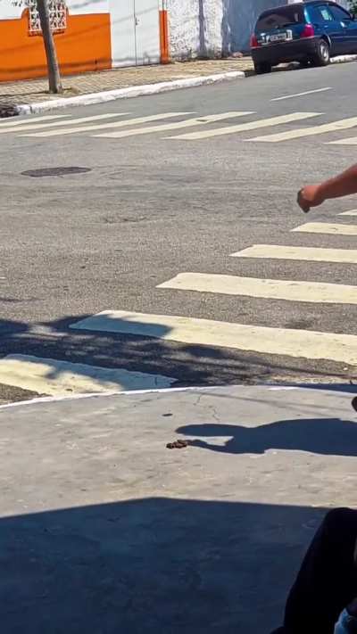 Ainda deixou o troco