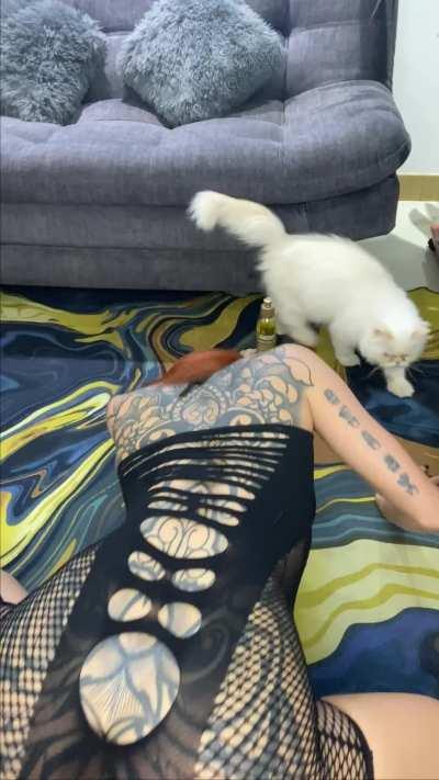 Something horny today,Any help to put out this burning fire?