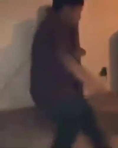 Aquí el vídeo original del viejas