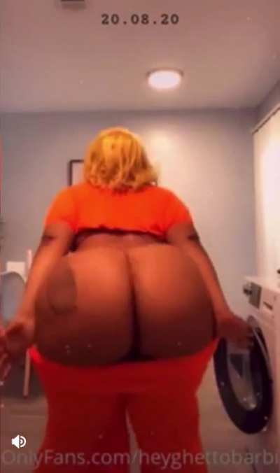 GhettoBarbie Twerk 1