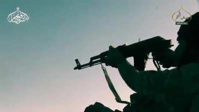 [2015] Combat Footage Released By Jabhat al-Nusra Shows al-Nusra Fighters Raiding Of The Southern Checkpoints Of The Village Of al-Shatha (Hama, Syria)