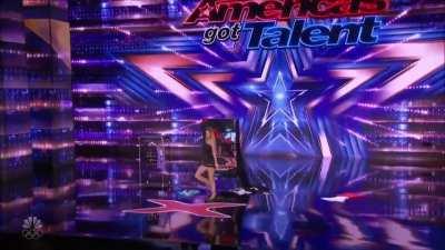 This is truly amazing. One of the best quick change acts.