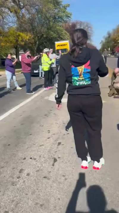 Ice pointing gun at unarmed citizen