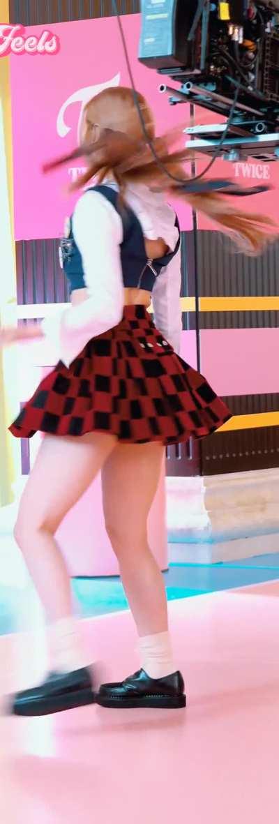 211008 - Dangerous Sana