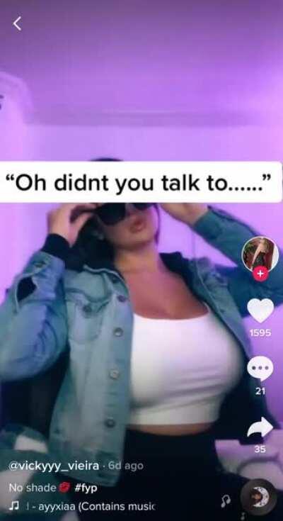 A+ busom 👌 @vickyyy_vieira