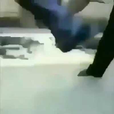 African Fight Descripcion Grafica