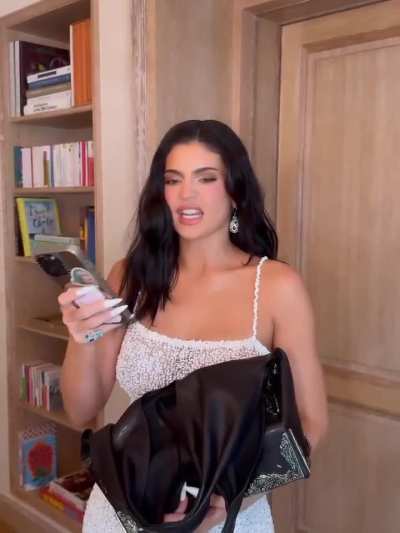 Kylie Jenner Pt. 5112