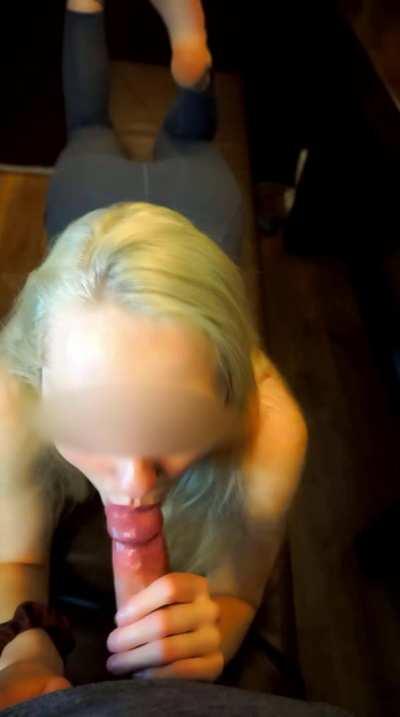 I love when I have a nice dick to play with 😋